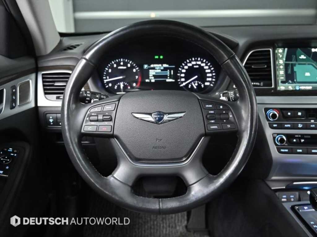 Genesis G80 - Vista 12