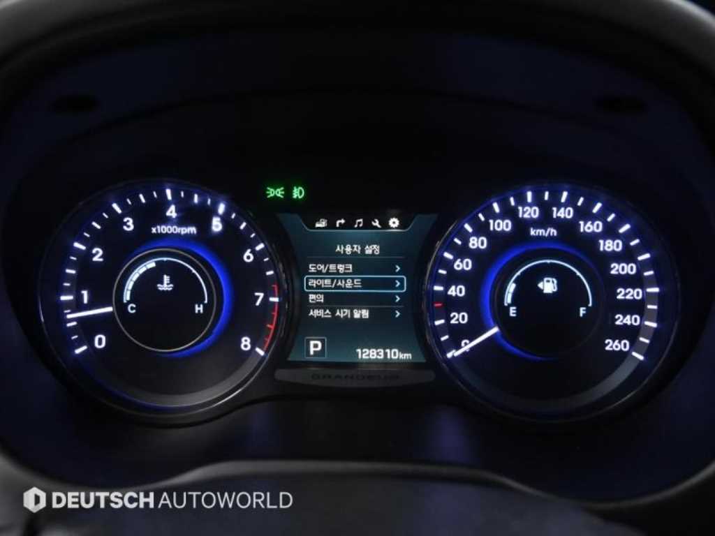 HYUNDAI Grandeur - Vista 8