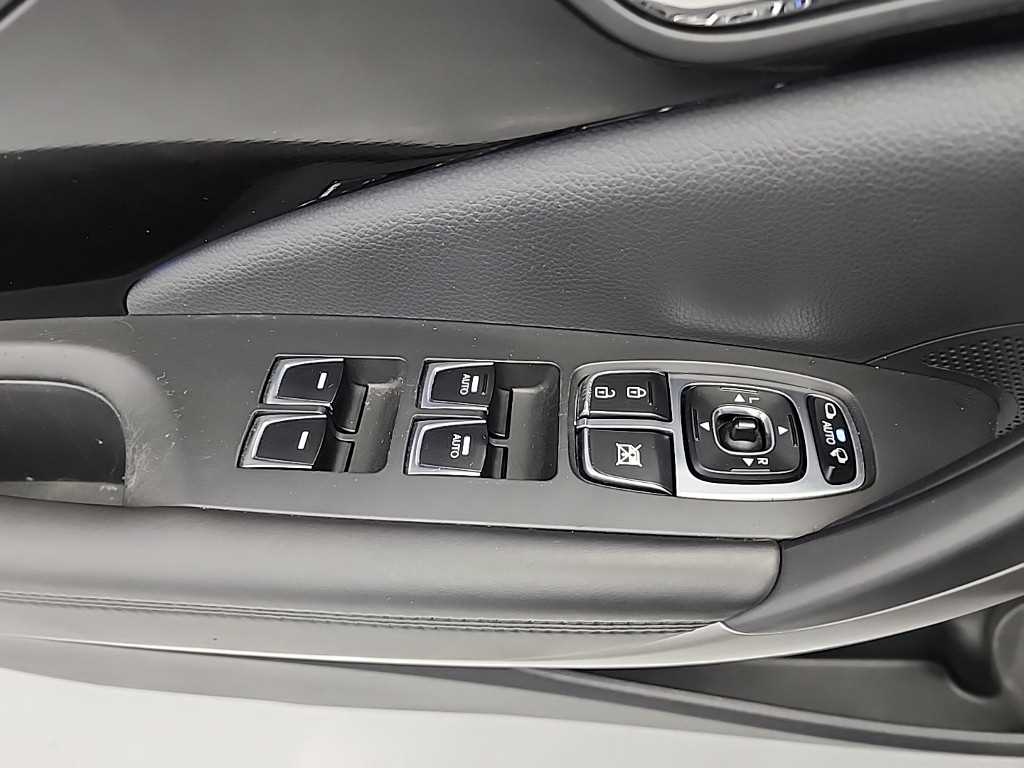 HYUNDAI Grandeur 2015 Negro - Importación desde Corea - HF Imports Iquique - Foto 17