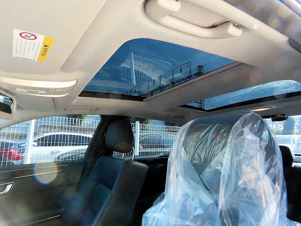 Mercedes Benz E class 2012 Gris - Importación desde Corea - HF Imports Iquique - Foto 17