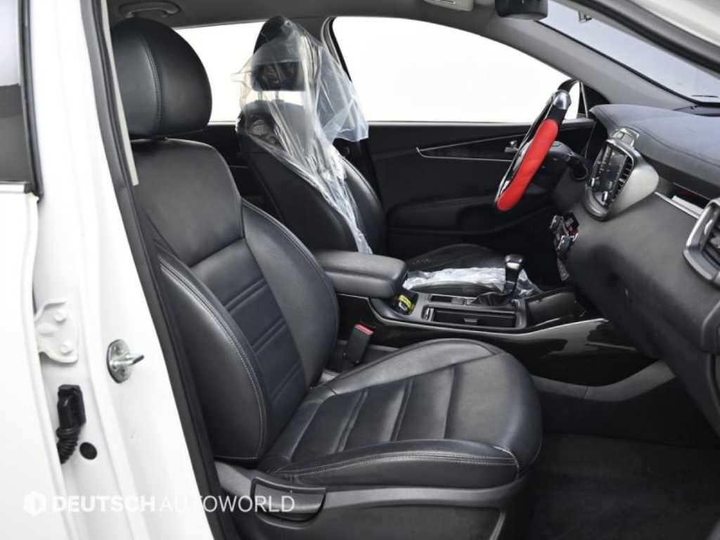 KIA Sorento - Vista 10
