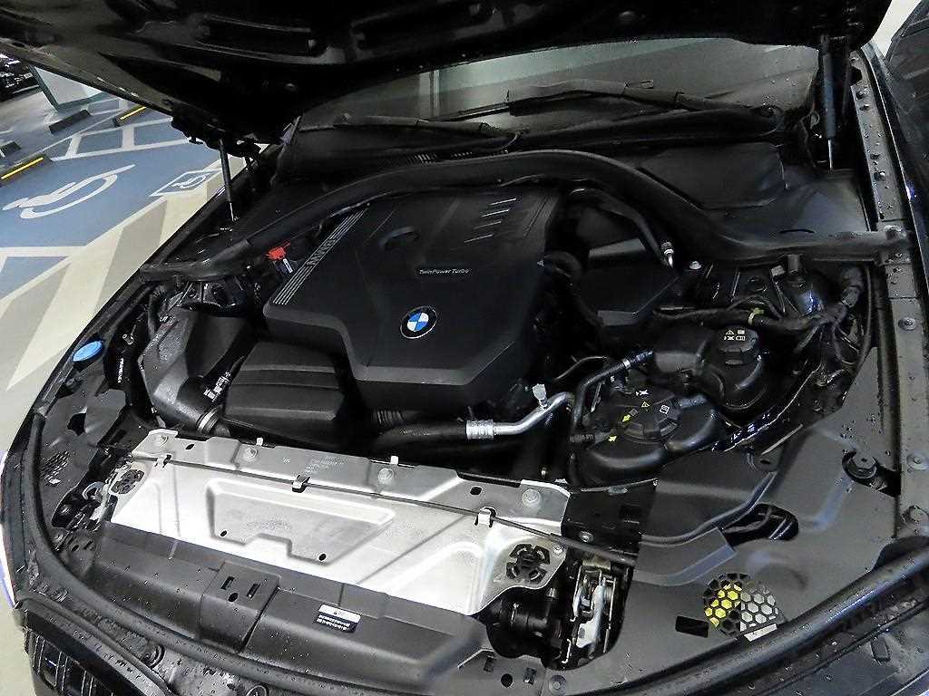 BMW 3 series 2024 Negro - Importación desde Corea - HF Imports Iquique - Foto 19