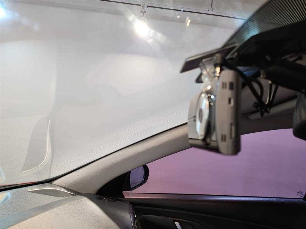 HYUNDAI i30 2017 Rojo - Importación desde Corea - HF Imports Iquique - Foto 17