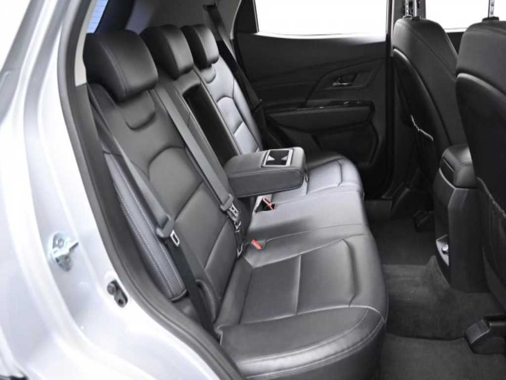 Ssangyong Korando - Vista 12