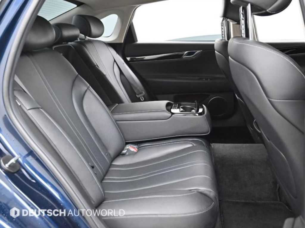 Genesis G80 - Vista 12