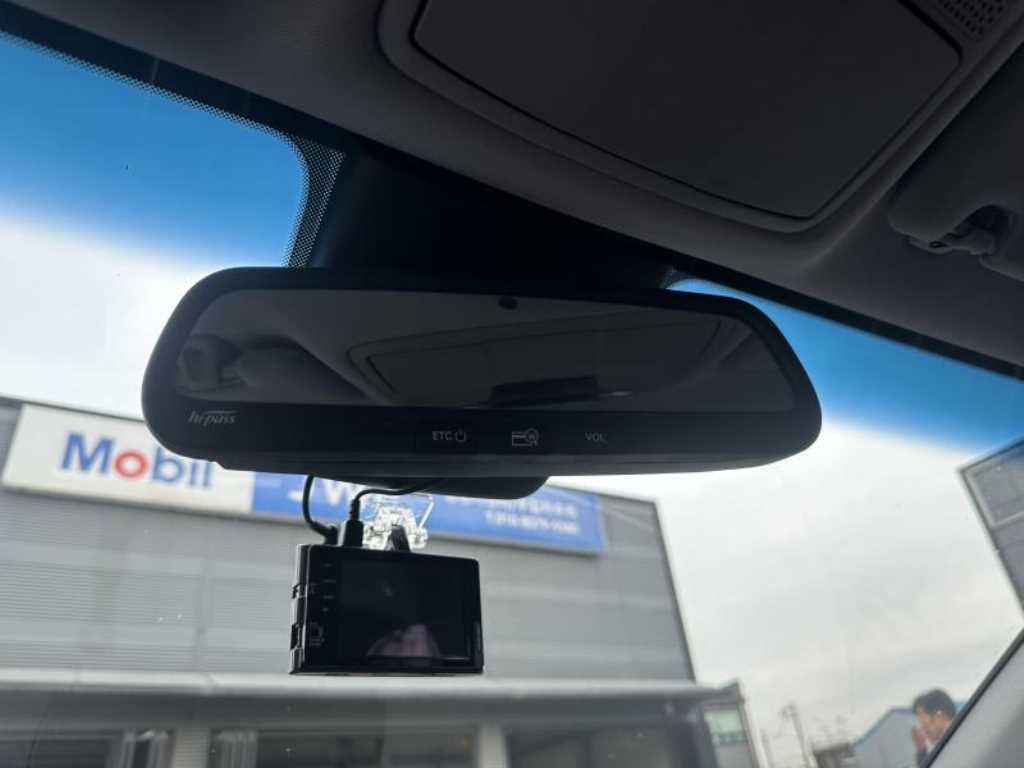 HYUNDAI Grandeur - Vista 10