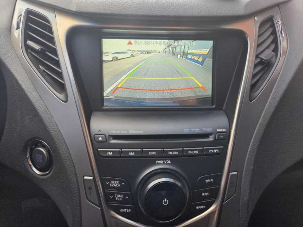 HYUNDAI Grandeur - Vista 8