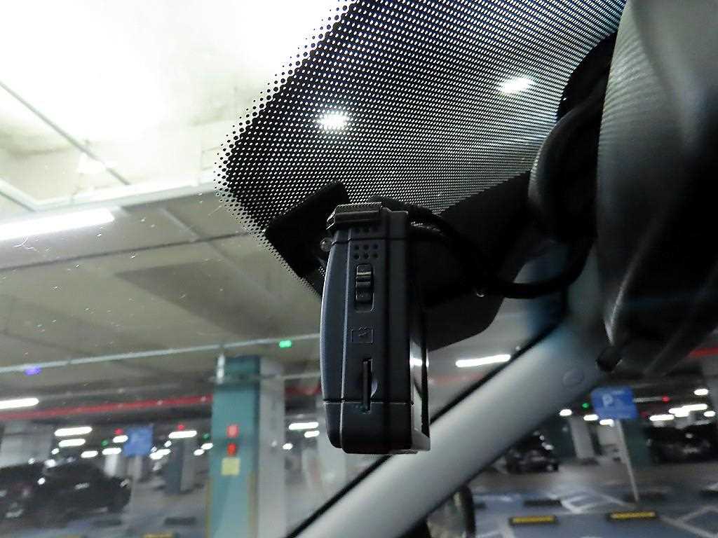 Ssangyong Tivoli 2017 Blanco - Importación desde Corea - HF Imports Iquique - Foto 13