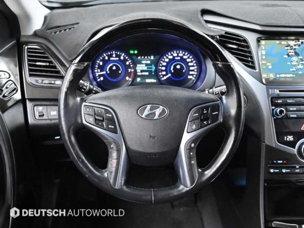 HYUNDAI Grandeur 2015 Negro - Importación desde Corea - HF Imports Iquique - Foto 13