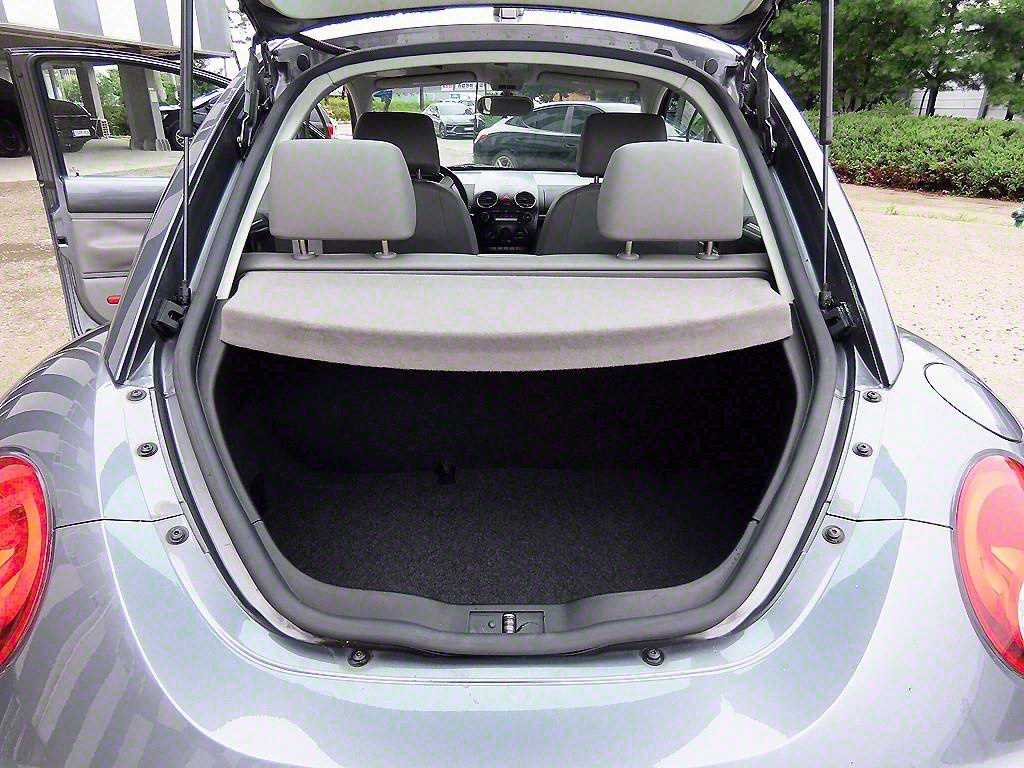 Volkswagen Beetle 2007 Gris - Importación desde Corea - HF Imports Iquique - Foto 17