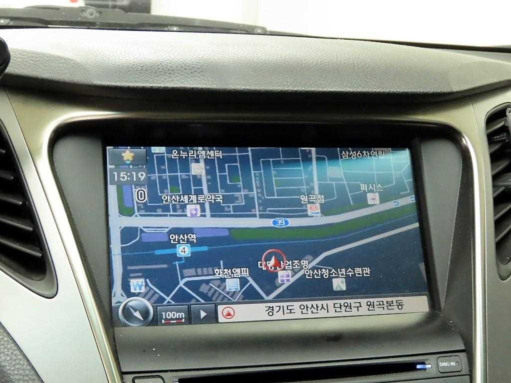 HYUNDAI Grandeur - Vista 8