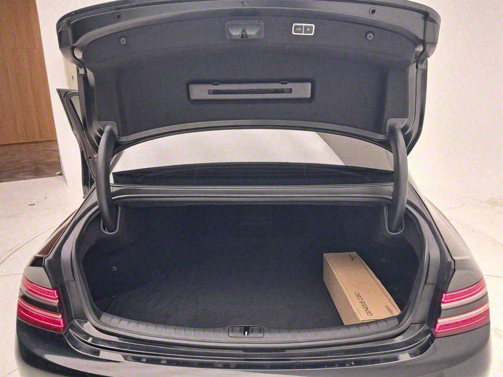 Genesis G80 2021 Negro - Importación desde Corea - HF Imports Iquique - Foto 17