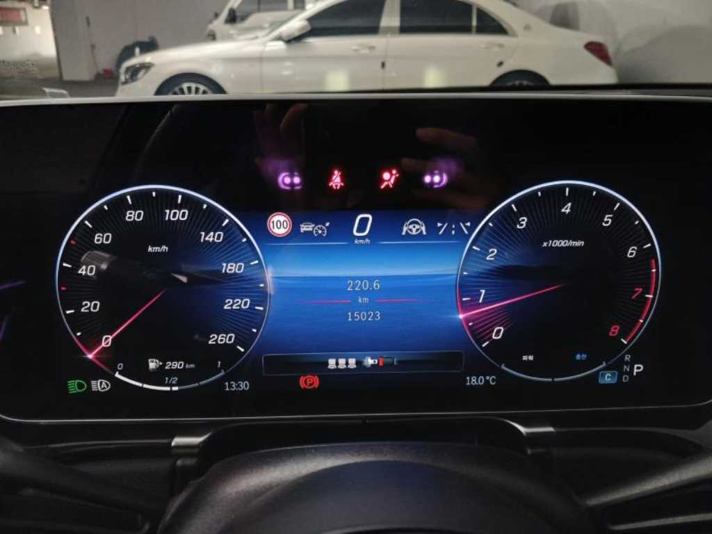 Mercedes Benz S Class - Vista 10