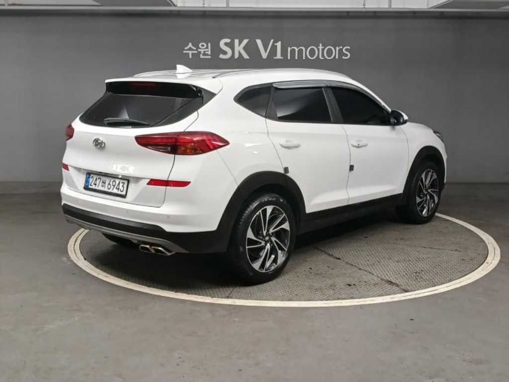 HYUNDAI Tucson - Vista 5