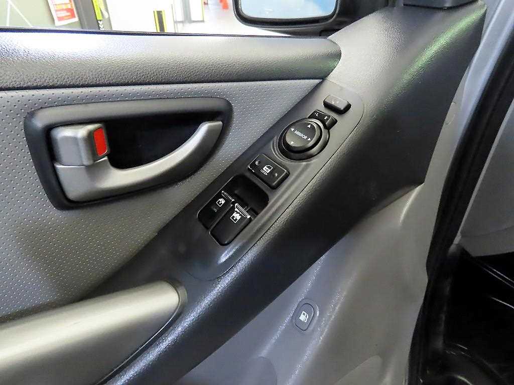 HYUNDAI Starex 2015 Plateado - Importación desde Corea - HF Imports Iquique - Foto 14