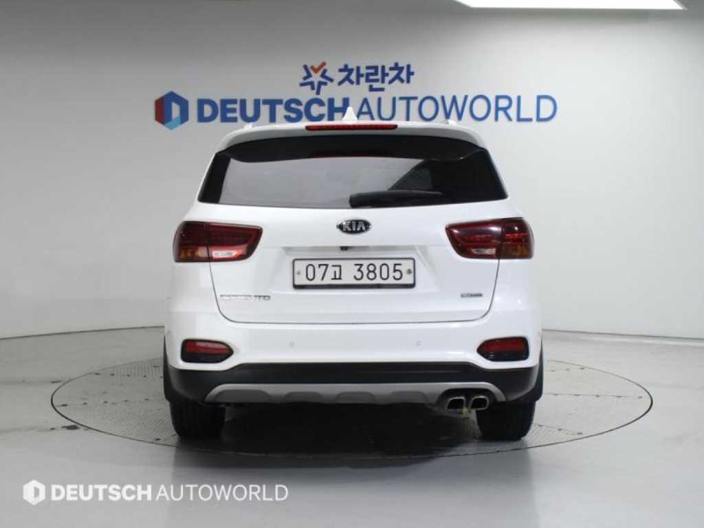KIA Sorento - Vista 4