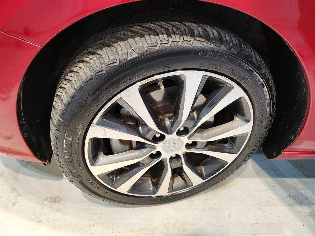 HYUNDAI i30 2017 Rojo - Importación desde Corea - HF Imports Iquique - Foto 18