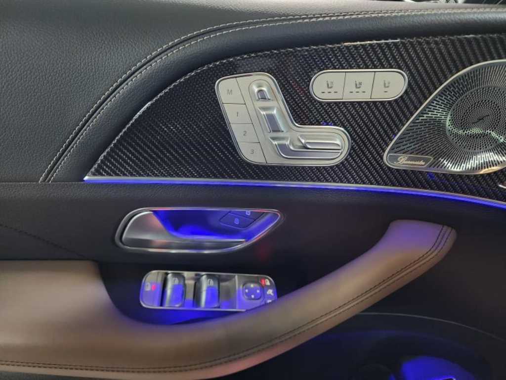 Mercedes Benz GLE Class - Vista 11