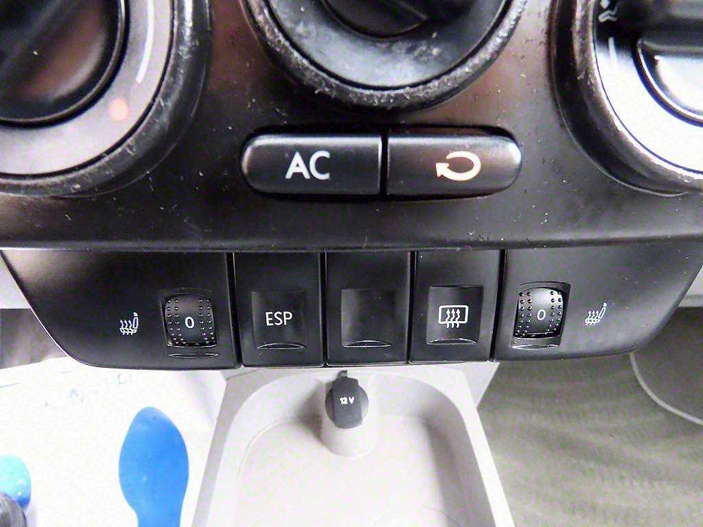 Volkswagen Beetle 2007 Gris - Importación desde Corea - HF Imports Iquique - Foto 13