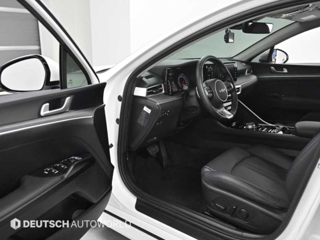 KIA K5 - Vista 11