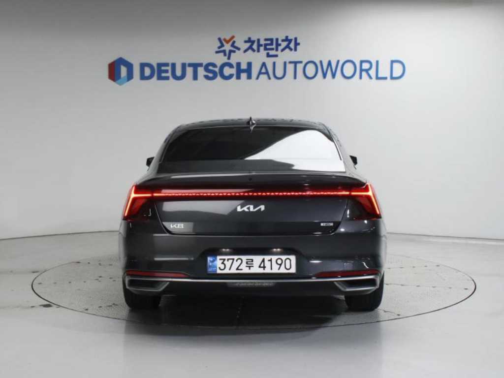 KIA K8 - Vista 4