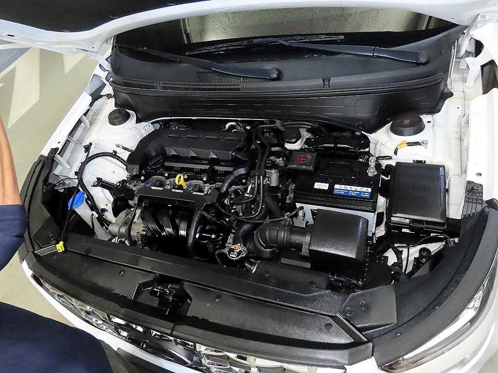 HYUNDAI Venue 2022 Blanco - Importación desde Corea - HF Imports Iquique - Foto 18