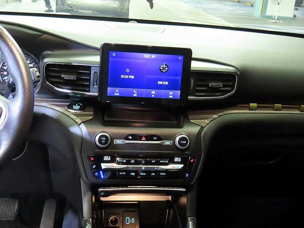 Ford Explorer - Vista 11