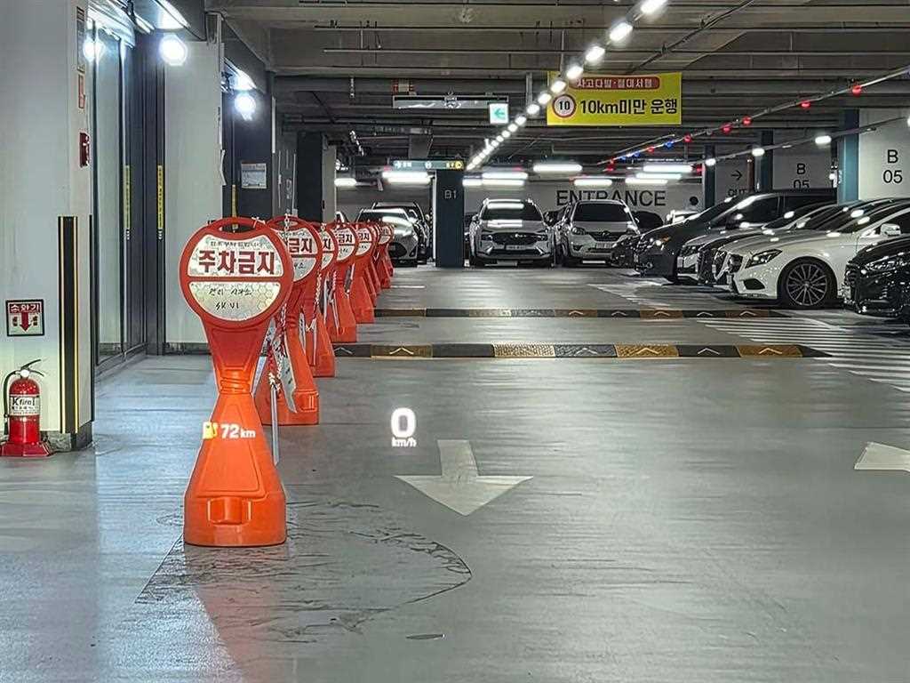 Porsche Taycan 2023 Blanco - Importación desde Corea - HF Imports Iquique - Foto 16