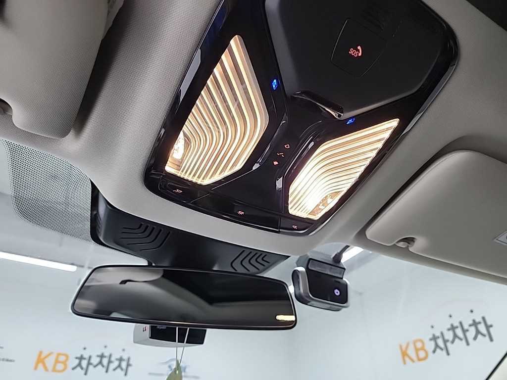 BMW Gran Turismo 2019 Blanco - Importación desde Corea - HF Imports Iquique - Foto 17