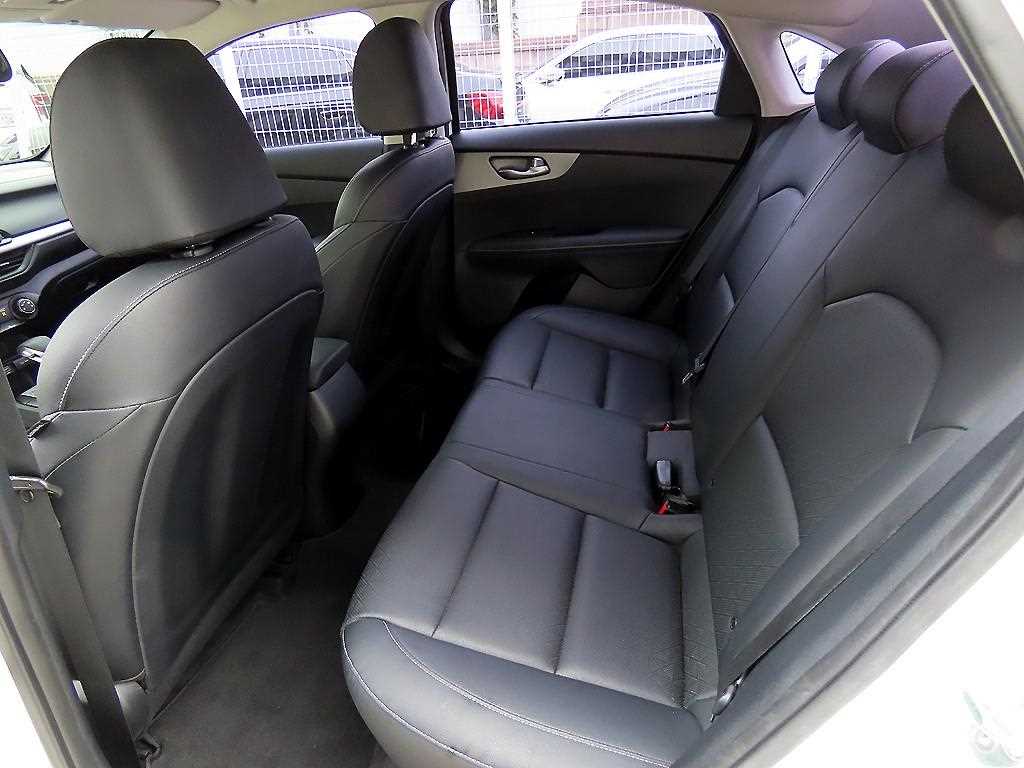 KIA K3 - Vista 6