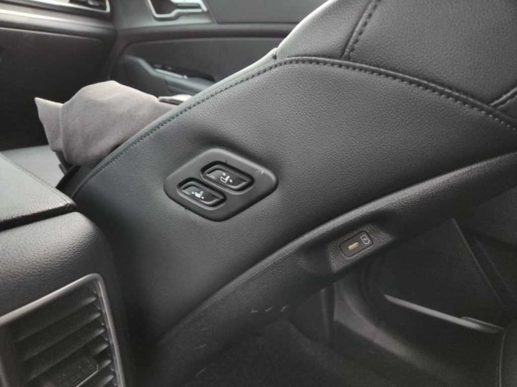 KIA Sportage - Vista 8