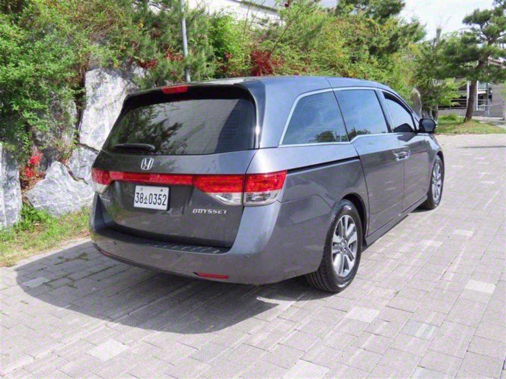 Honda Odyssey - Vista 3