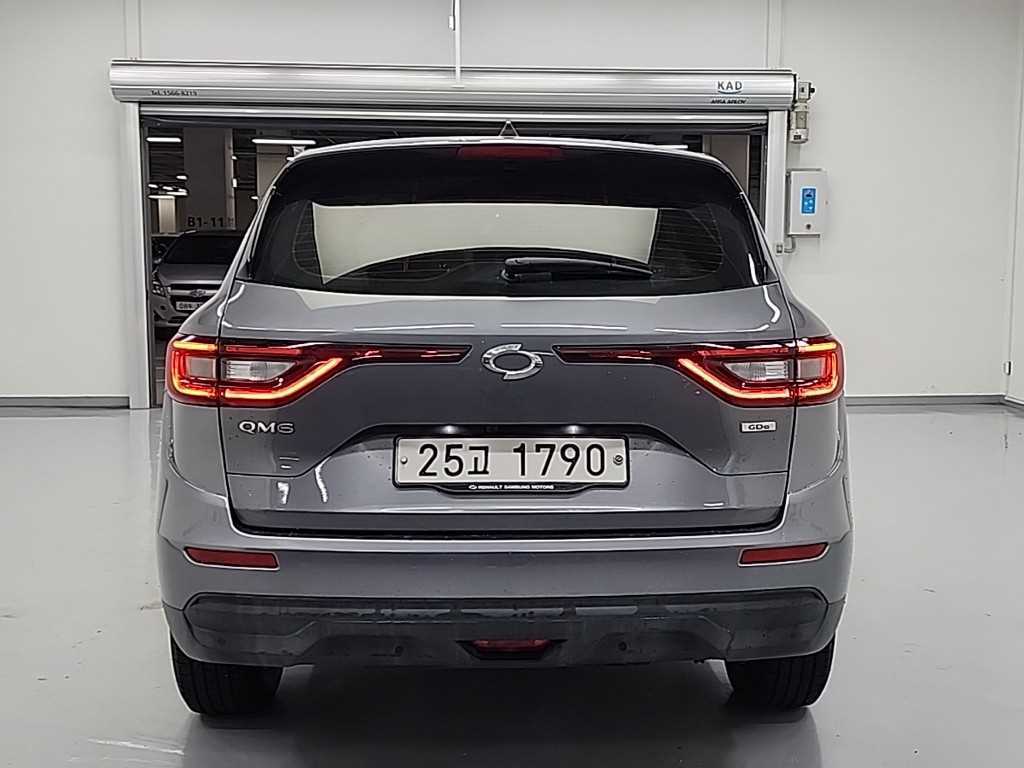 SAMSUNG QM6 - Vista 3