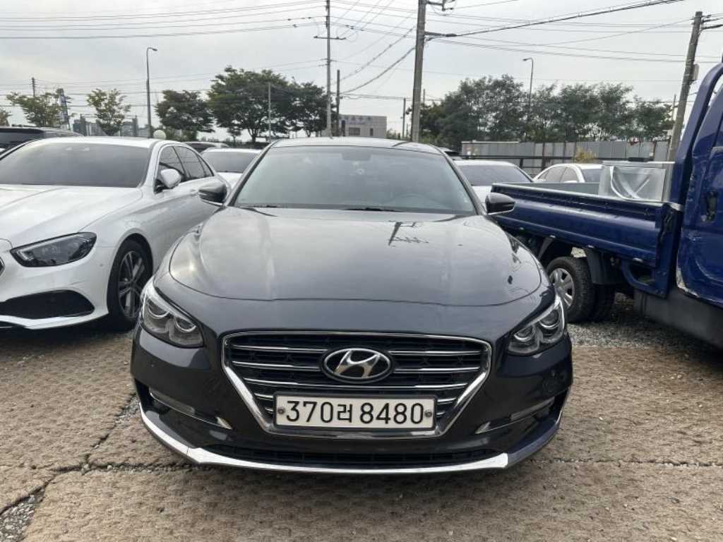 HYUNDAI Grandeur 2018 Gris - Importación desde Corea - HF Imports Iquique - Foto 1