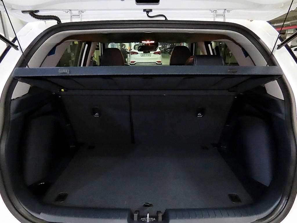 HYUNDAI Venue 2022 Blanco - Importación desde Corea - HF Imports Iquique - Foto 17