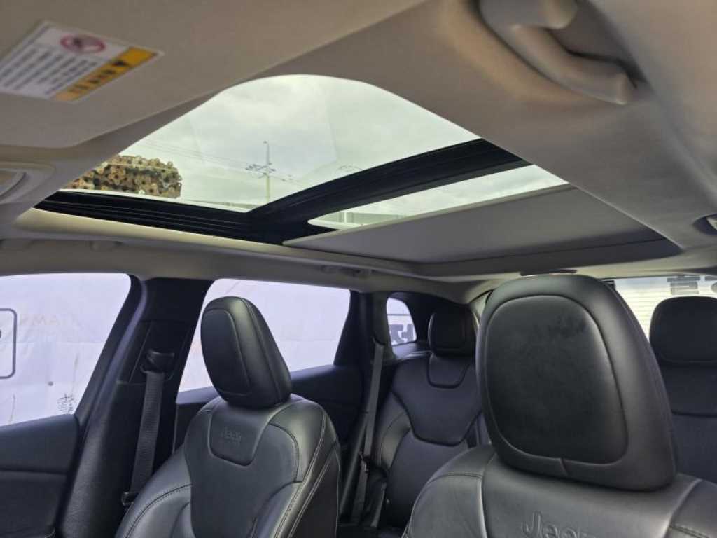 Jeep Cherokee 2015 Gris - Importación desde Corea - HF Imports Iquique - Foto 19