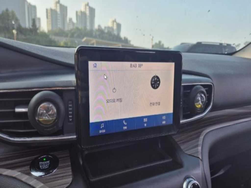 Ford Explorer - Vista 10