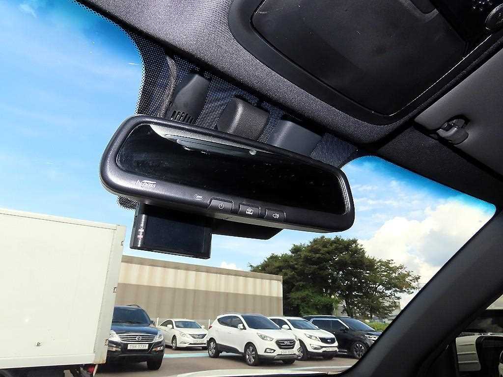 Ssangyong Korando - Vista 12