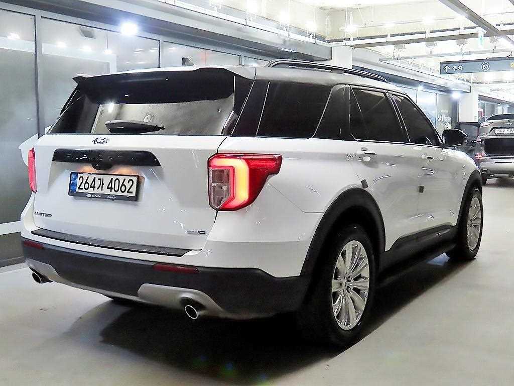 Ford Explorer - Vista 4