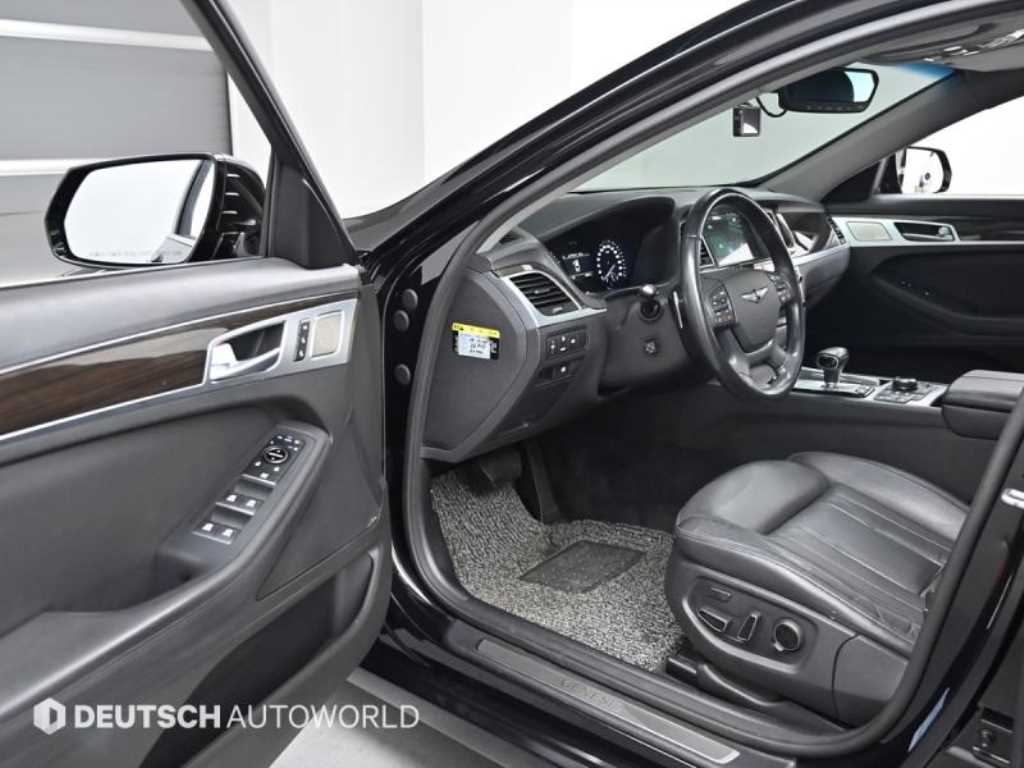 Genesis G80 - Vista 10