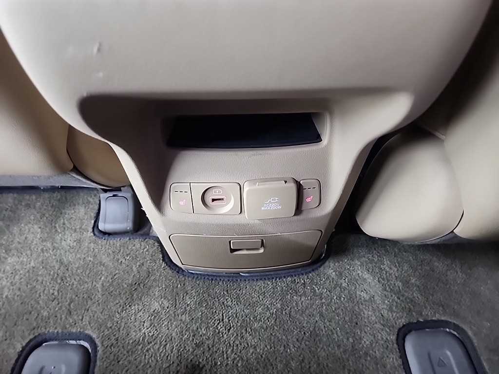 KIA Carnival 2018 Blanco - Importación desde Corea - HF Imports Iquique - Foto 13