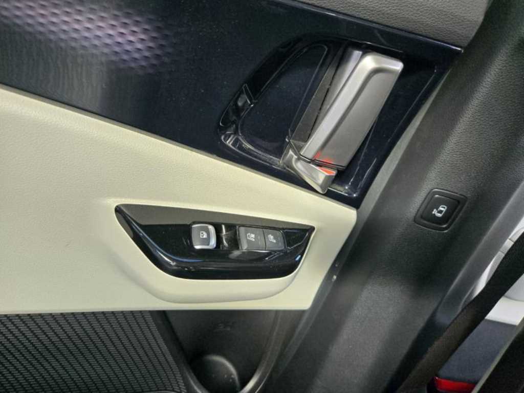 KIA Carnival - Vista 9