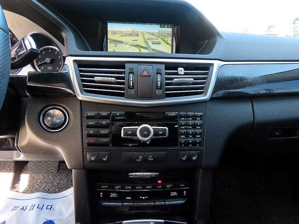 Mercedes Benz E class 2012 Gris - Importación desde Corea - HF Imports Iquique - Foto 14