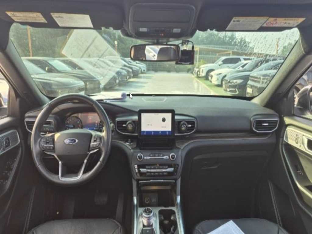 Ford Explorer - Vista 7