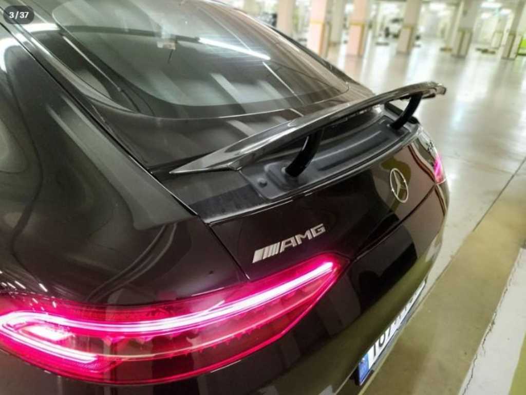 Mercedes Benz AMG GT - Vista 3