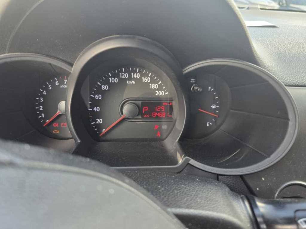 KIA Morning - Vista 8