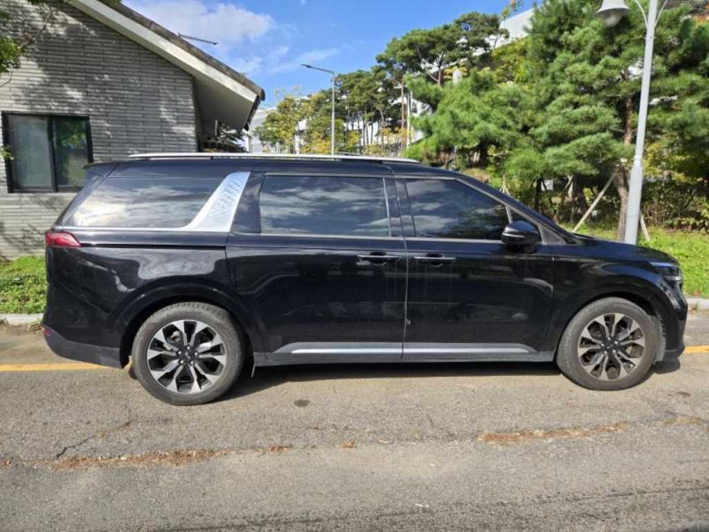 KIA Carnival - Vista 6