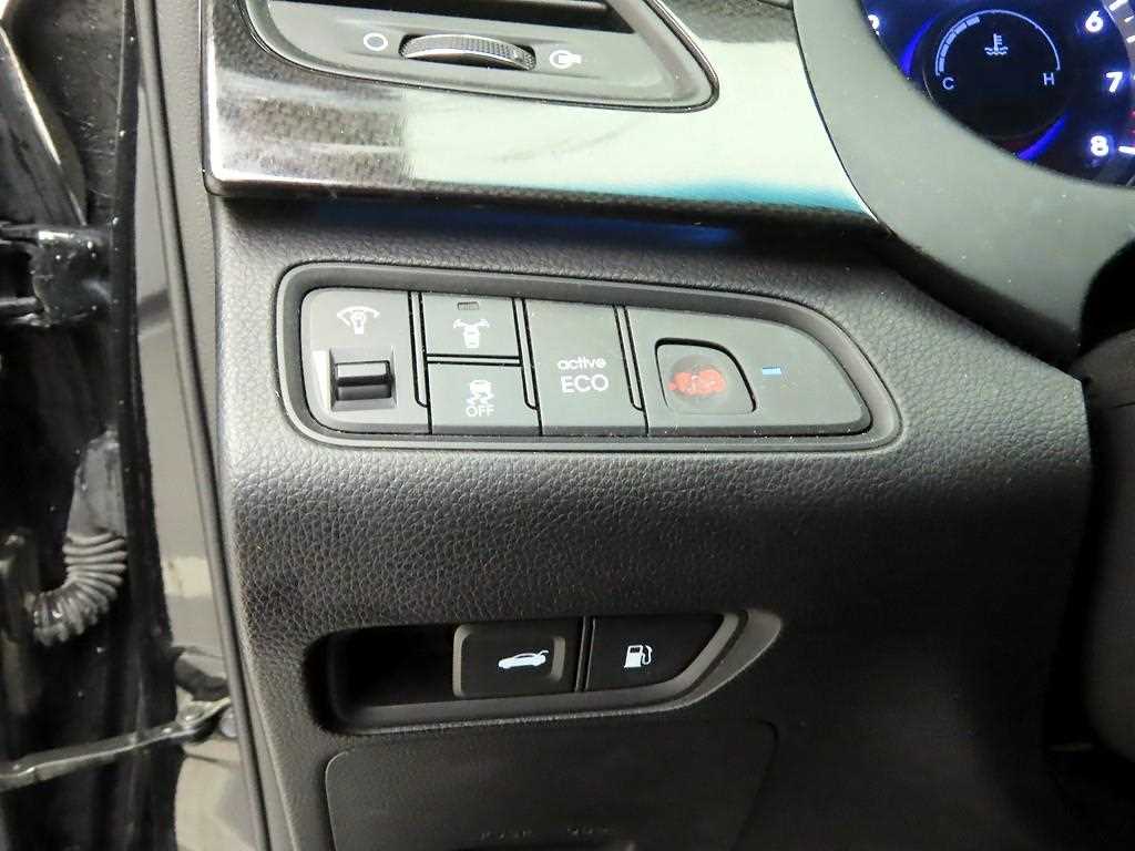 HYUNDAI Grandeur - Vista 11