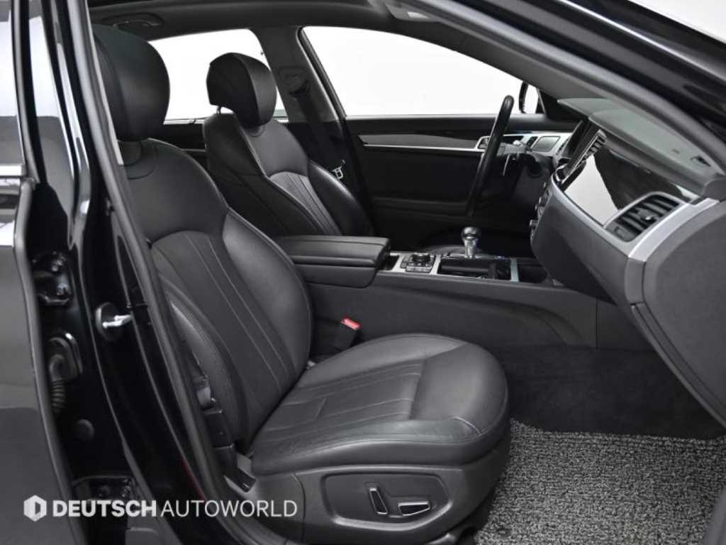 Genesis G80 - Vista 9