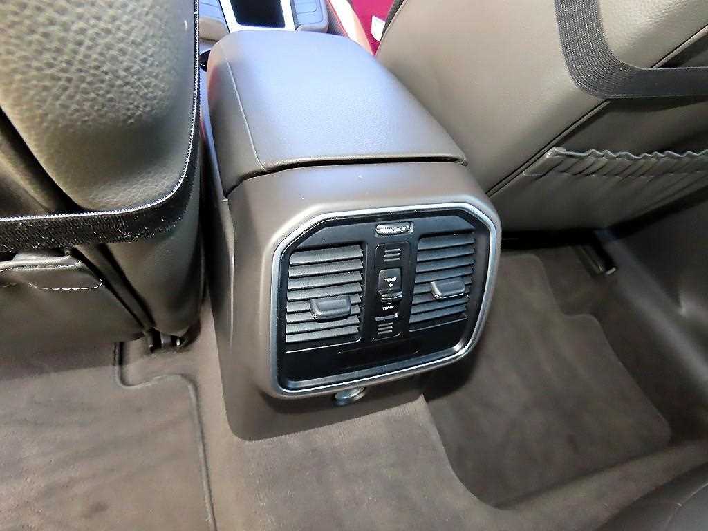 Porsche Macan 2015 Gris - Importación desde Corea - HF Imports Iquique - Foto 13